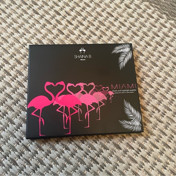 Shaina B Cosmetics Miami Mini Palette - Blush and Highlight - brand new - Picture 5 of 6